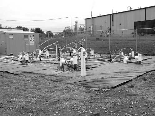 Figure 3. Six-phase subsurface heating at the Silresim site was applied through a hexagonal array of 14 electrodes.